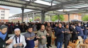 Ankara'da vatandaşlar yağmur duasına çıktı