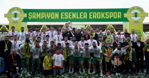 Esenler Erokspor şampiyonluğunu kutladı