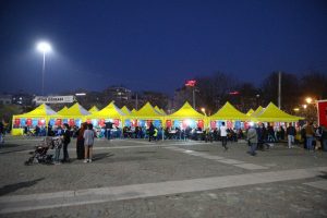 Gaziantep'teki iftar çadırında 210 bin kişilik iftar yemeği ikram edildi