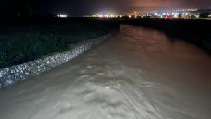 Sinop'ta Karasu çayı taştı